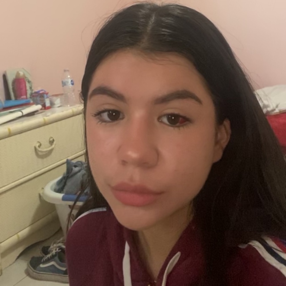 Meet your Posher, Adriana